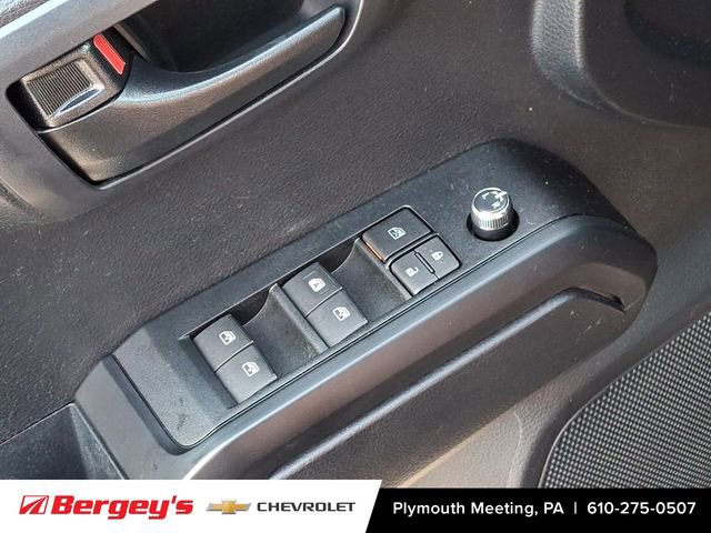 Used 2017 Toyota Tacoma SR w/ Tow Package image 28