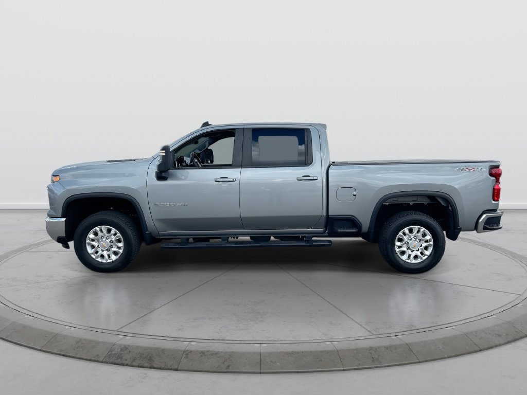 Used 2024 Chevrolet Silverado 2500 LT w/ Convenience Package AWD/4WD image 5
