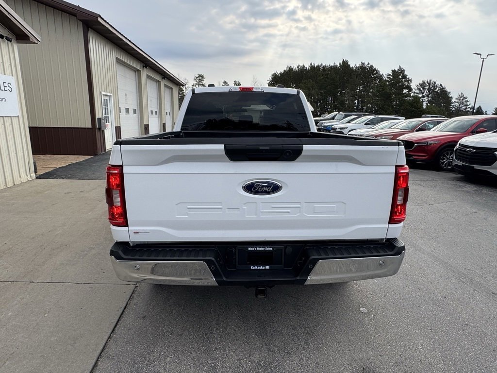Used 2023 Ford F150 XLT image 4
