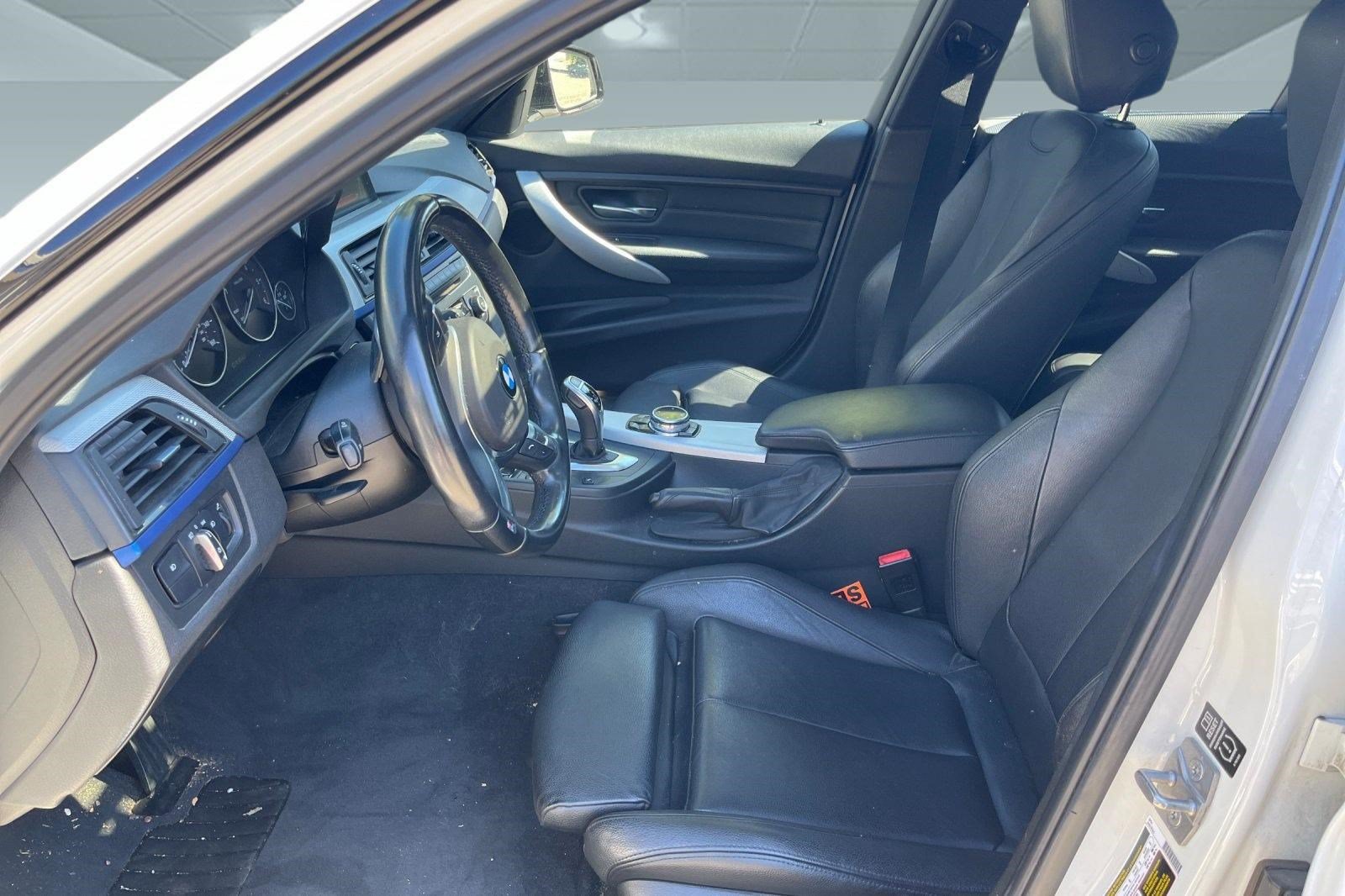 Used 2014 BMW 328d Sedan RWD image 3