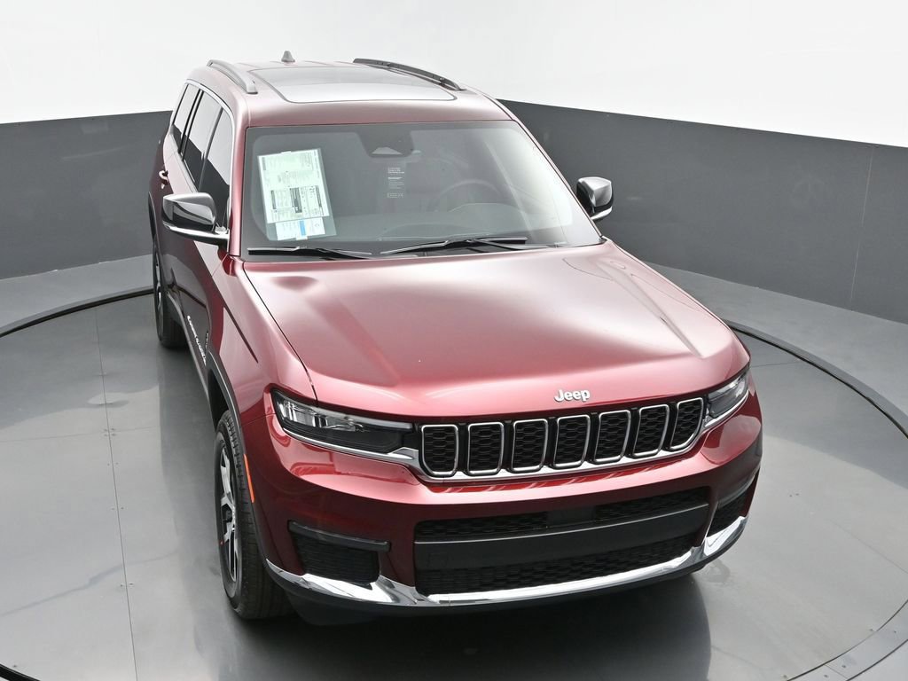 Used 2025 Jeep Grand Cherokee L Limited image 47