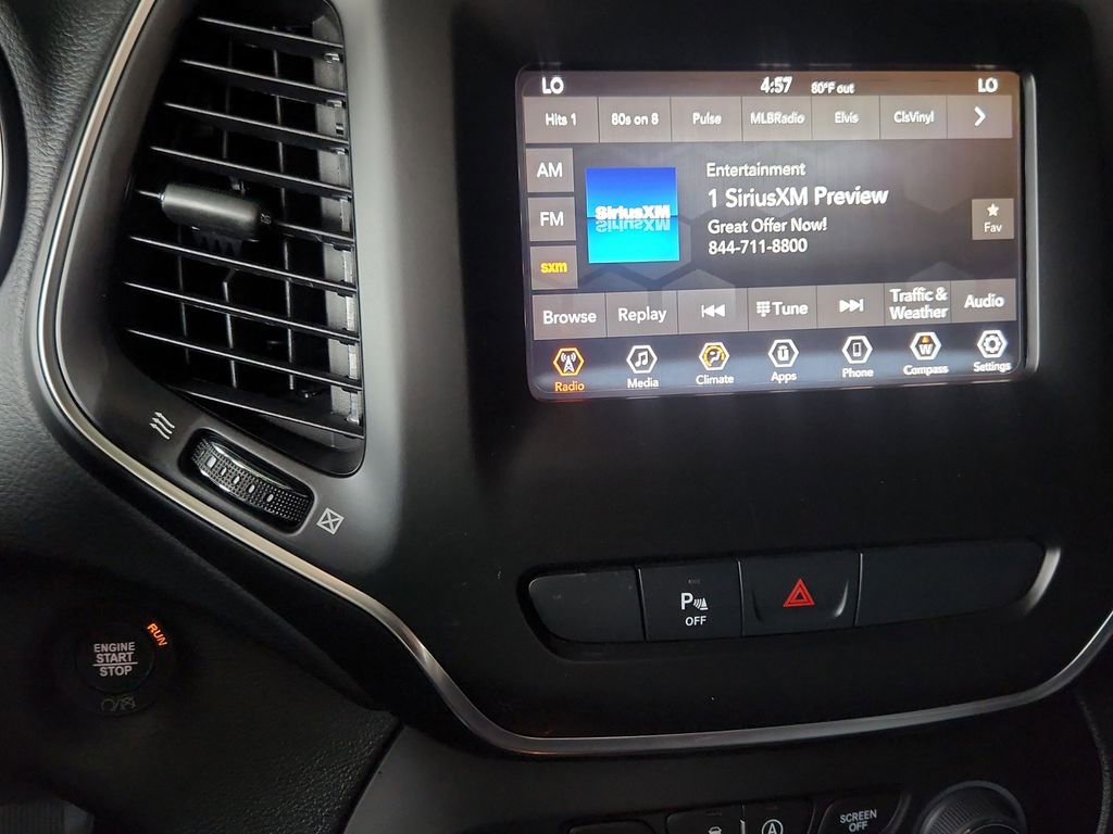 Used 2020 Jeep Cherokee Latitude Plus FWD image 32