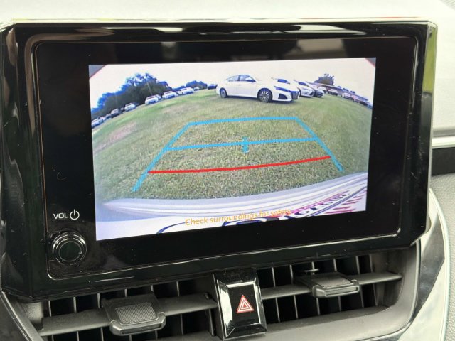 Used 2024 Toyota Corolla LE FWD image 27