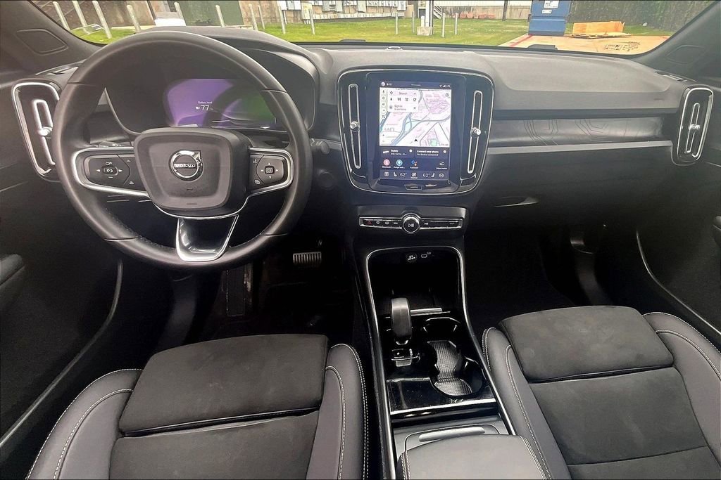 Certified 2023 Volvo C40 P8 Recharge Plus image 20