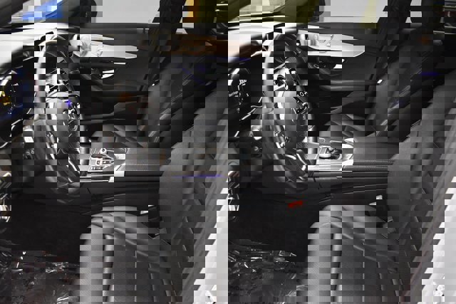 Used 2021 Mercedes-Benz C 300 C 300 4maticᆴ image 24