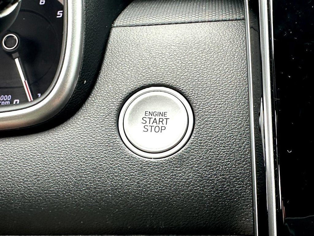 Used 2023 Hyundai Santa Cruz SEL AWD/4WD image 19