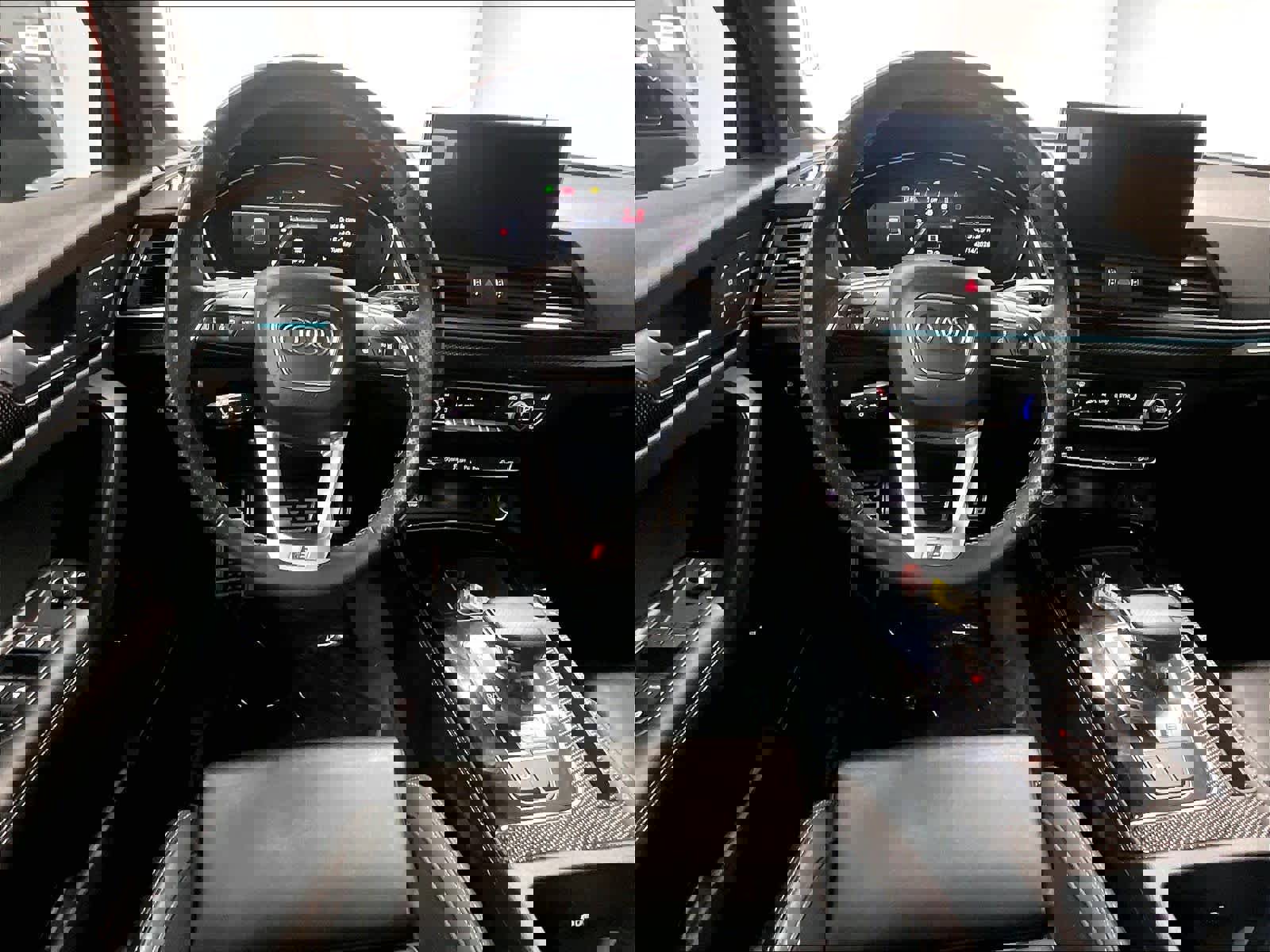 Used 2023 Audi SQ5 Prestige w/ Prestige Package image 7