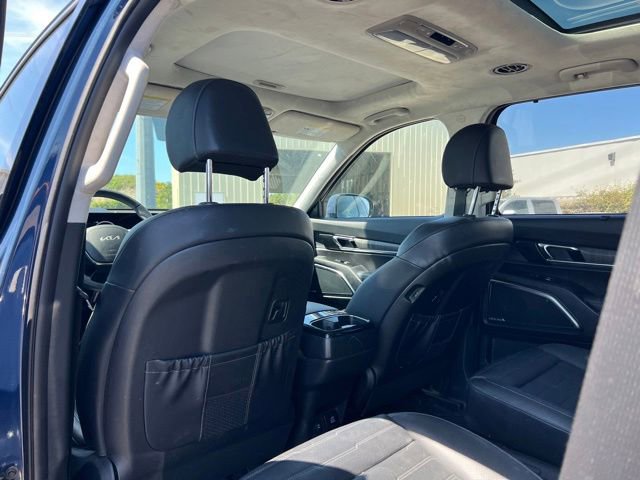 Used 2024 Kia Telluride SX Prestige AWD/4WD image 9