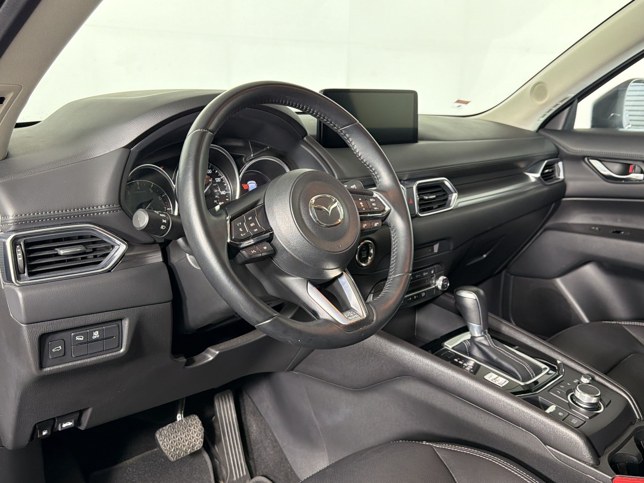 Used 2025 MAZDA CX-5 AWD 2.5 S w/ Preferred Package image 3