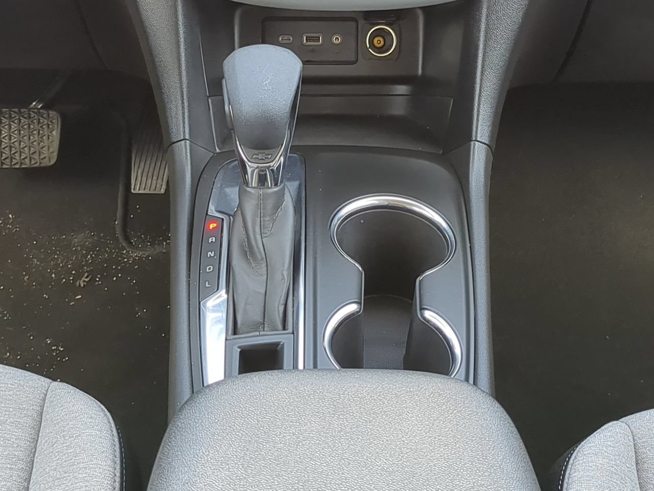 Used 2023 Chevrolet Equinox LS FWD image 19