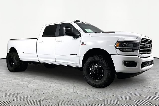 Used 2024 RAM 3500 Laramie w/ Night Edition AWD/4WD image 3