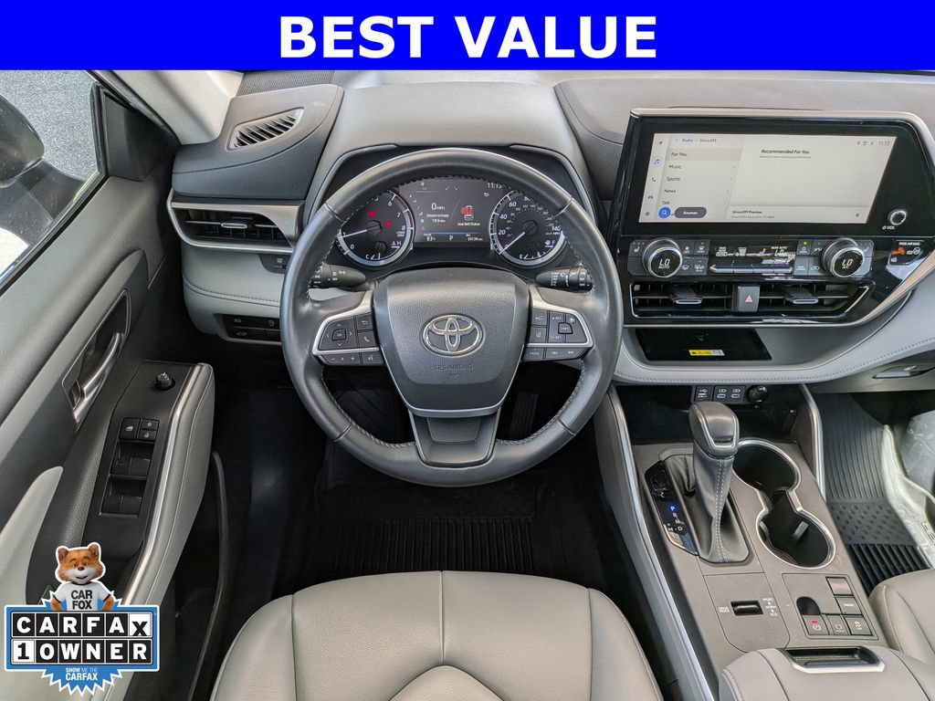 Used 2023 Toyota Highlander XLE FWD image 15