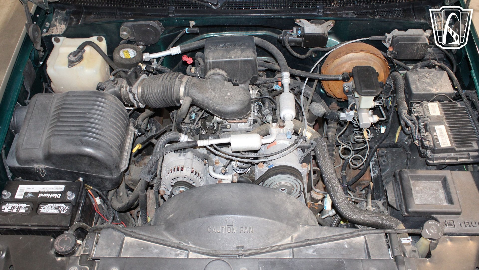 Used 1996 Chevrolet Tahoe 4WD 2-Door image 11