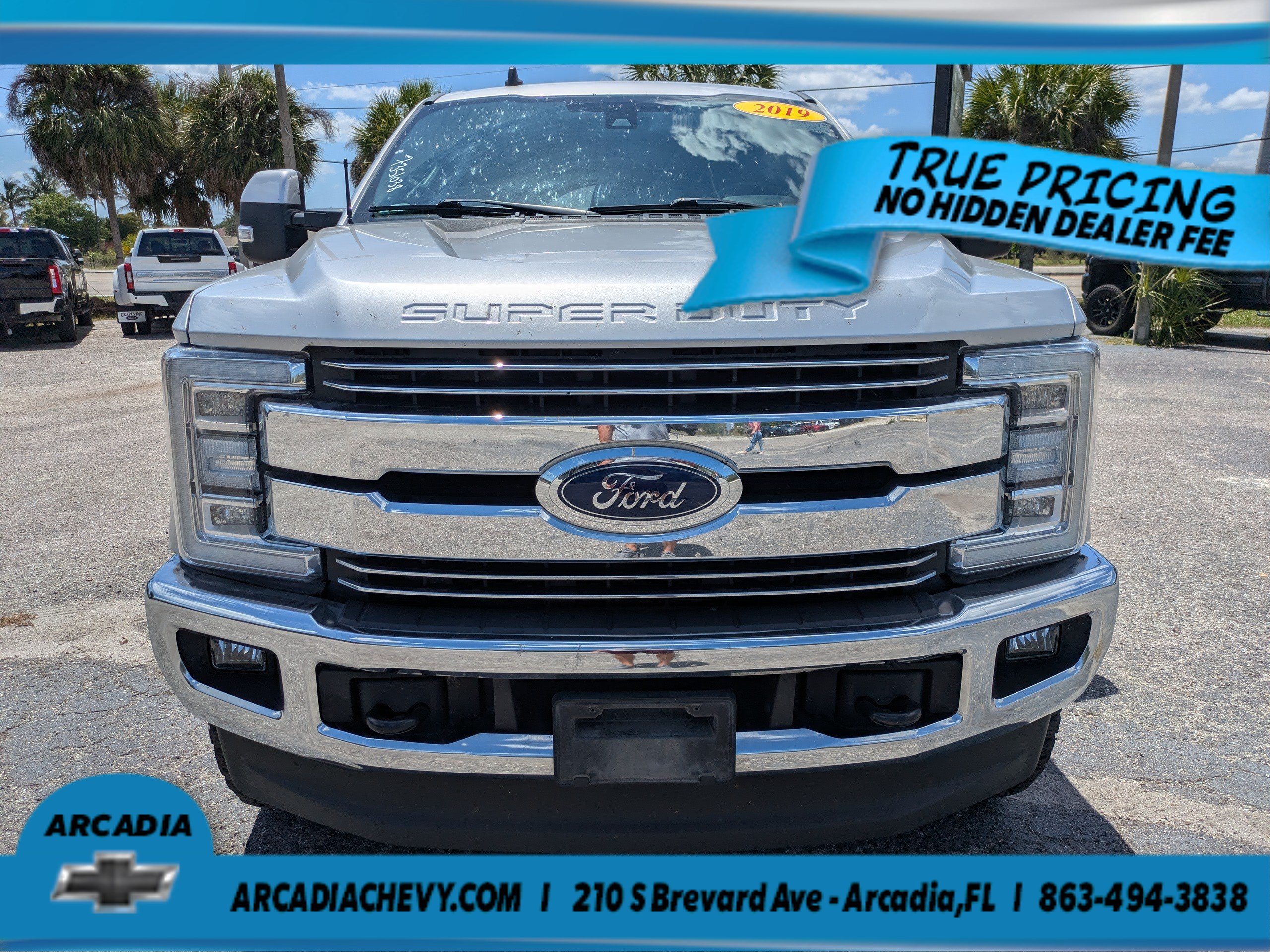 Used 2019 Ford F250 Lariat w/ Lariat Ultimate Package AWD/4WD image 9