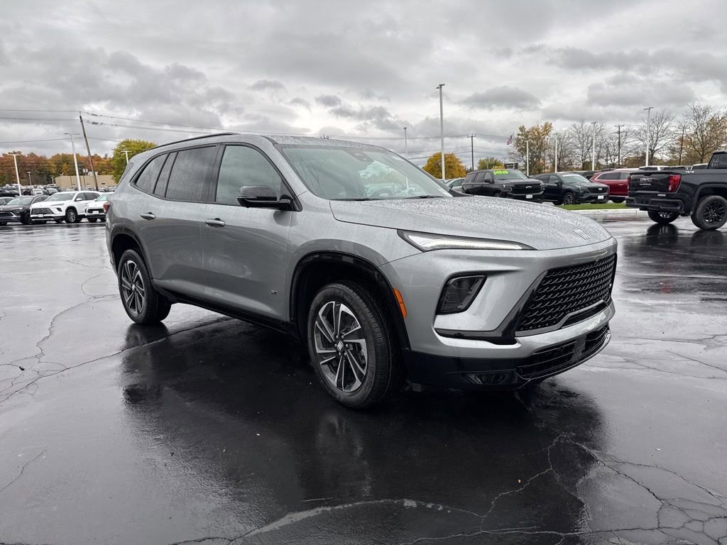 New 2026 Buick Enclave Sport Touring w/ Power Package image 4