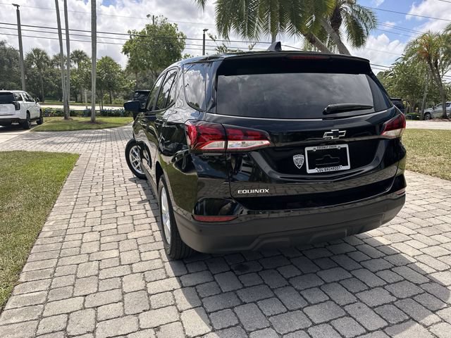 Used 2022 Chevrolet Equinox LS w/ LS Convenience Package FWD image 12