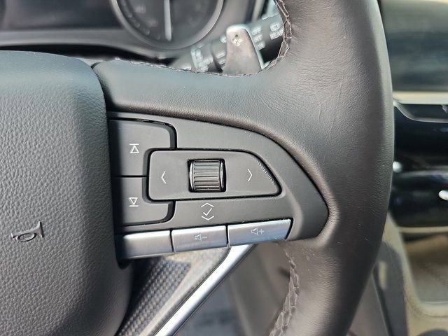 Used 2025 Cadillac XT6 Sport w/ Technology Package image 20