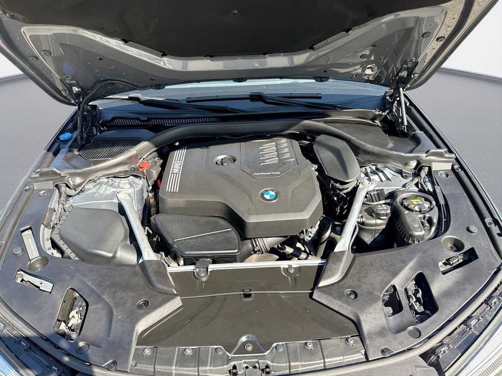 Used 2023 BMW 530i xDrive w/ Premium Package AWD/4WD image 18