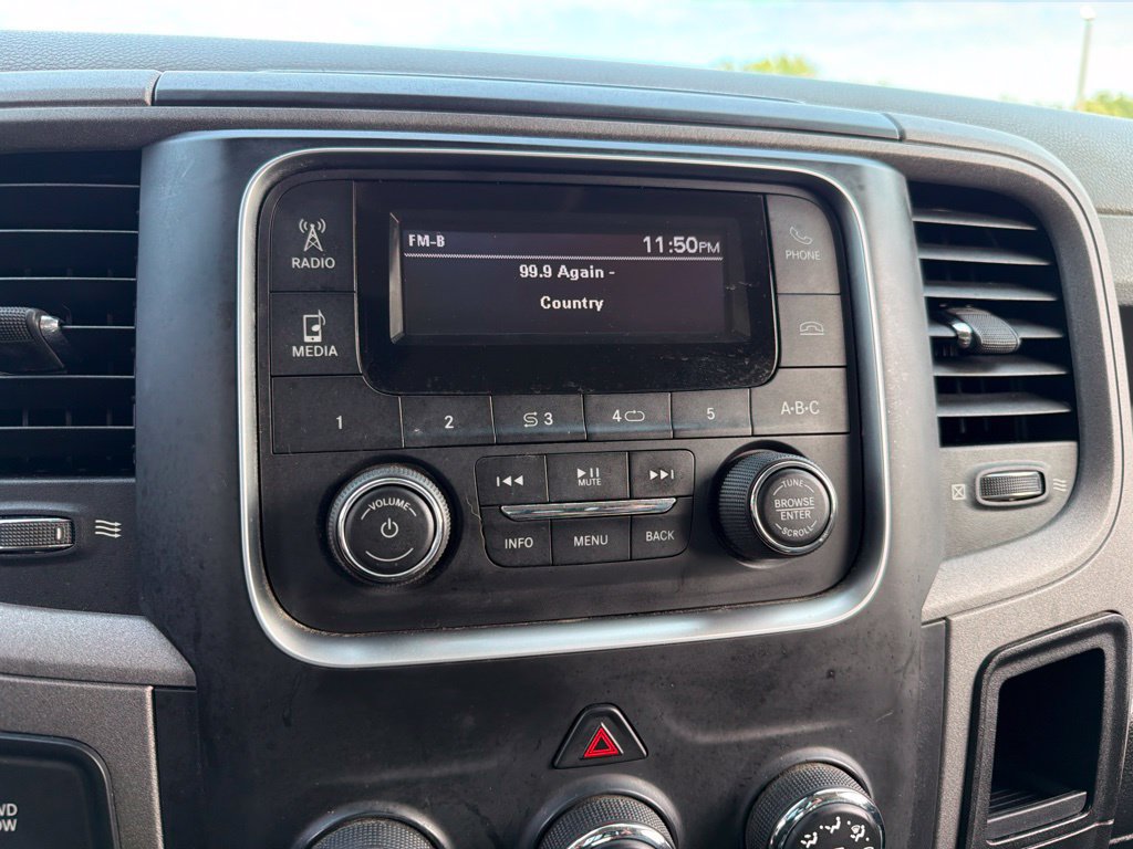 Used 2018 RAM 2500 Tradesman w/ Chrome Appearance Group AWD/4WD image 10