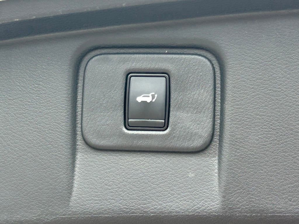 Used 2024 Nissan Murano SL image 54