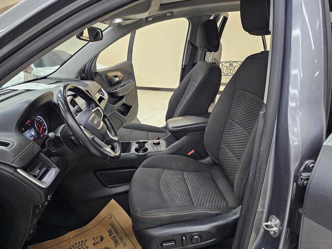 Used 2018 GMC Terrain SLE w/ Infotainment Package I image 17