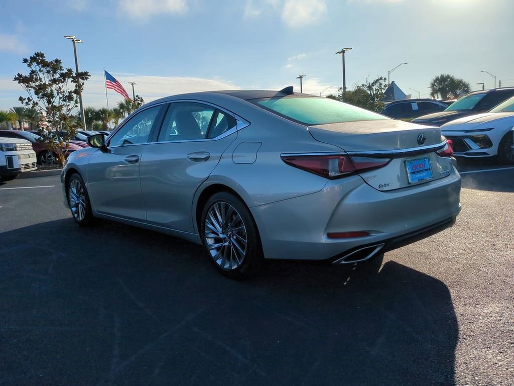 Used 2019 Lexus ES 350 Ultra Luxury image 7