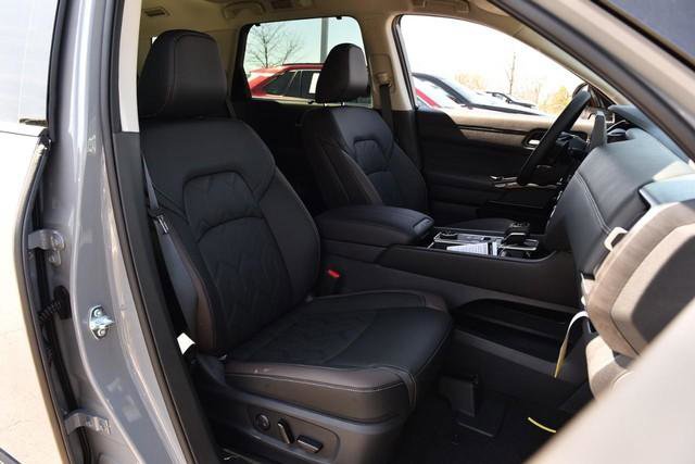 New 2026 Nissan Pathfinder Platinum image 26