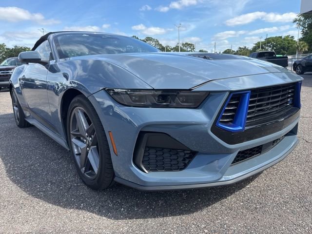 Used 2024 Ford Mustang GT Premium image 4