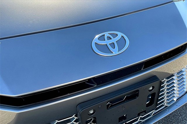 Used 2026 Toyota Camry XSE image 30