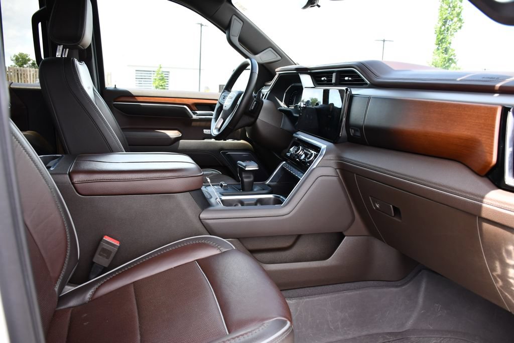 Used 2023 GMC Sierra 1500 Denali w/ Denali Reserve Package AWD/4WD image 35