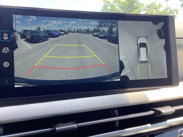 New 2025 Hyundai Tucson Limited image 32