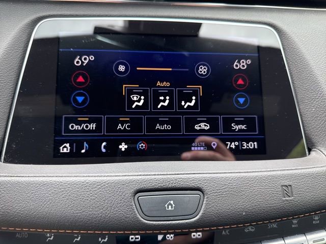 Used 2019 Cadillac XT4 Sport AWD/4WD image 42