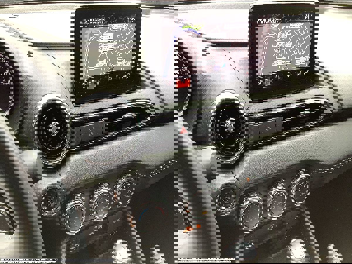 Used 2021 MAZDA MX-5 Miata RF Grand Touring image 9