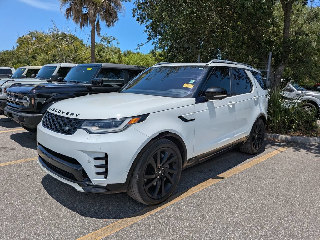 Used 2021 Land Rover Discovery S R-Dynamic AWD/4WD image 3