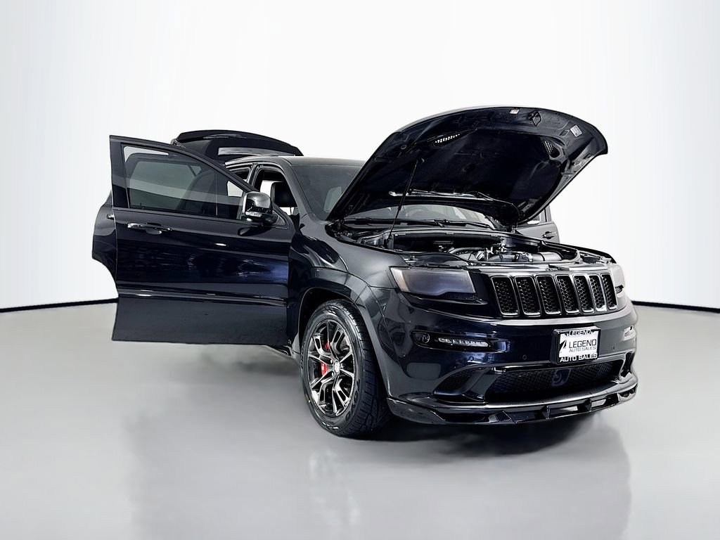 Used 2014 Jeep Grand Cherokee SRT8 w/ Luxury Group II AWD/4WD image 27
