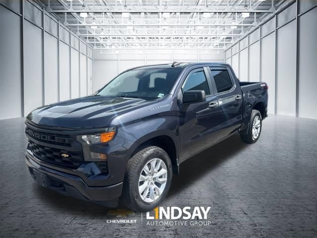 Used 2022 Chevrolet Silverado 1500 Custom image 2