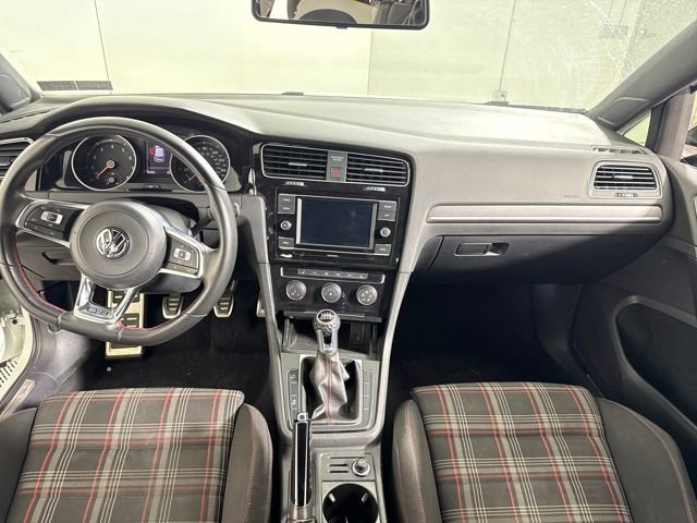 Used 2021 Volkswagen GTI S image 21