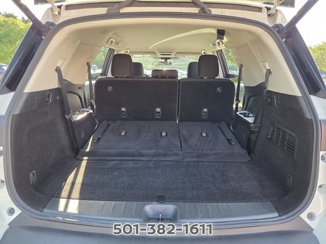 Used 2025 Nissan Pathfinder SV FWD image 15