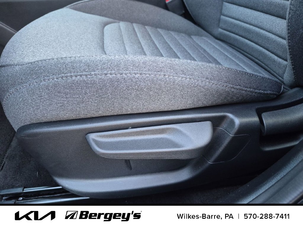 Certified 2025 Kia K4 EX FWD image 21