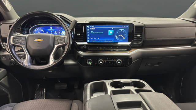 Used 2023 Chevrolet Silverado 1500 LT AWD/4WD image 11