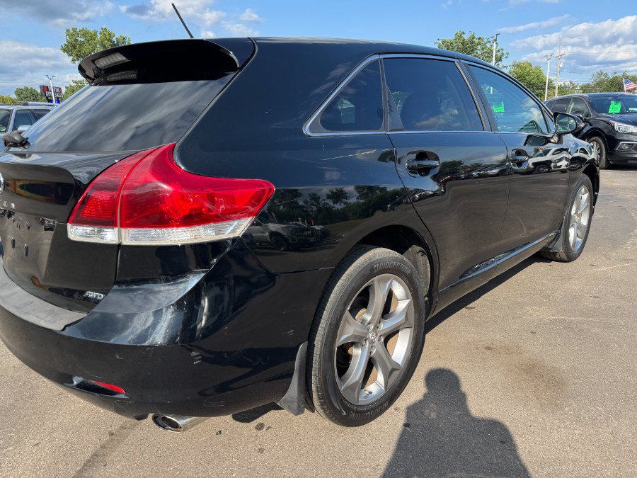 Used 2013 Toyota Venza LE AWD/4WD image 11