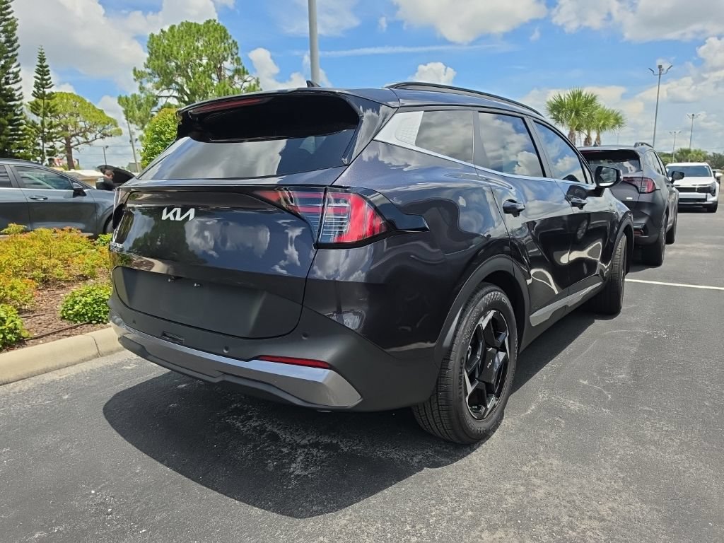 Used 2026 Kia Sportage EX w/ EX Panorama Roof Package FWD image 15