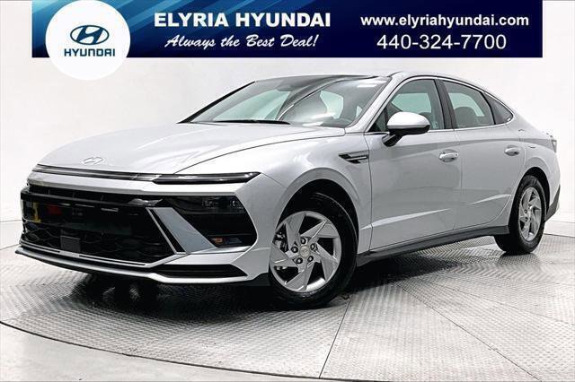 New 2025 Hyundai Sonata SE image 1