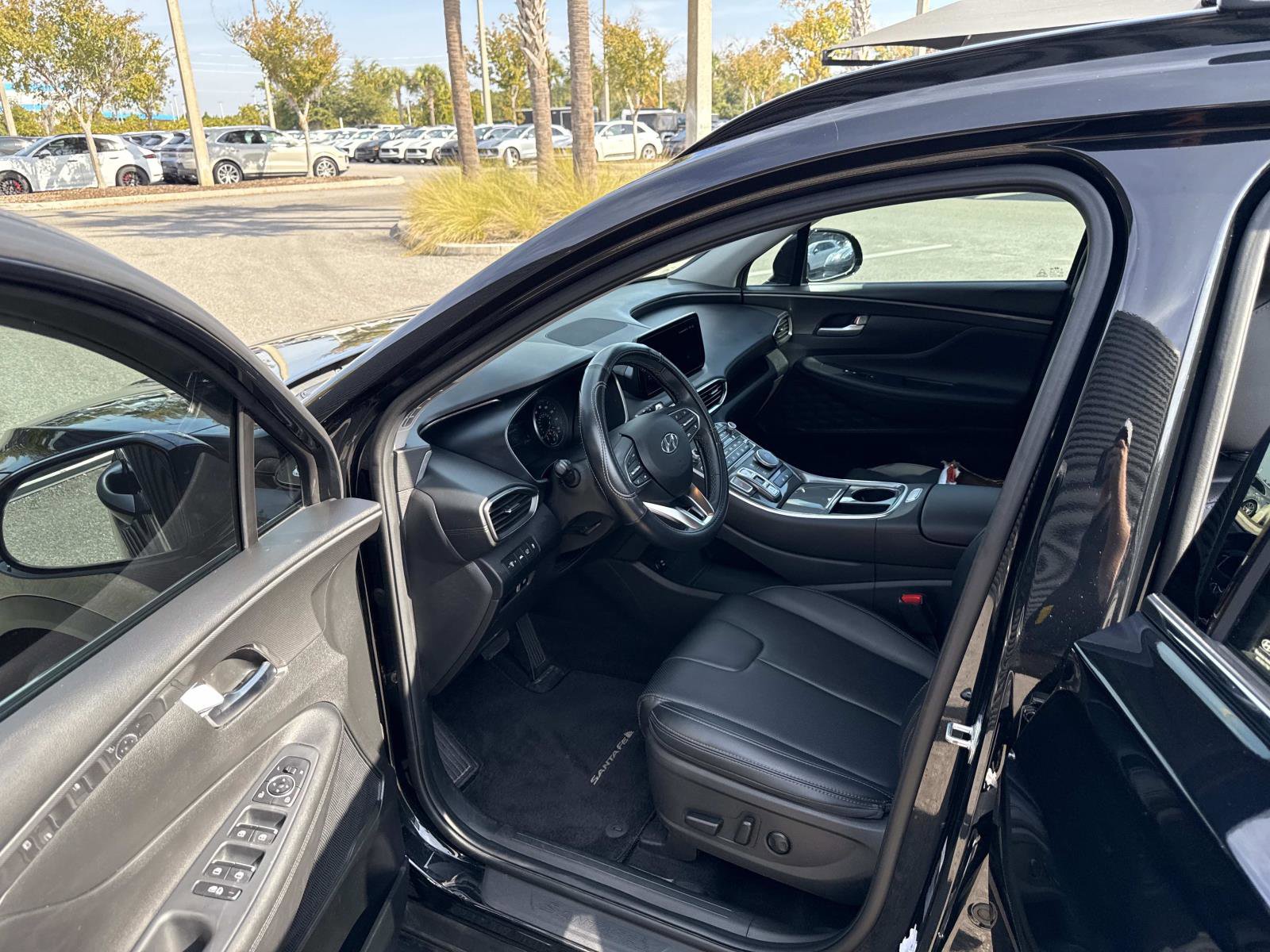 Used 2023 Hyundai Santa Fe XRT w/ Cargo Package image 4