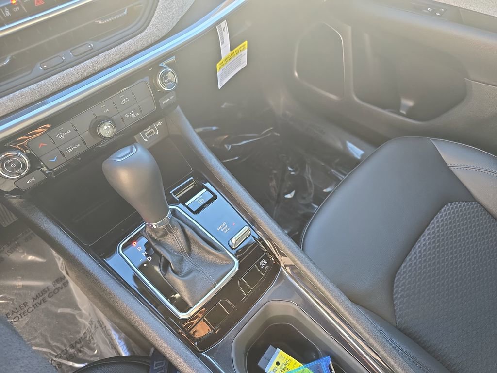 New 2026 Jeep Compass Latitude image 25