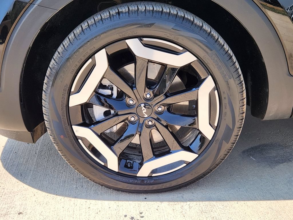 Certified 2025 Kia Telluride EX AWD/4WD image 9