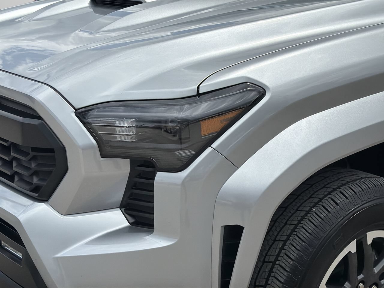 Used 2025 Toyota Tacoma TRD Sport RWD image 6
