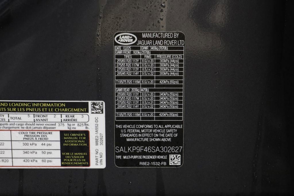 Used 2025 Land Rover Range Rover SE image 26