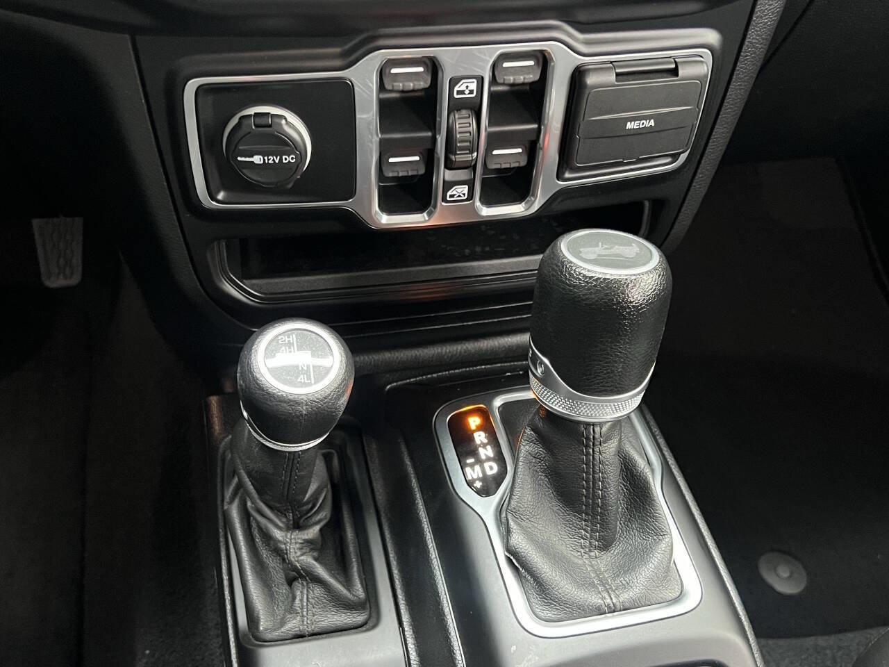 Used 2020 Jeep Wrangler Unlimited Sport AWD/4WD image 28
