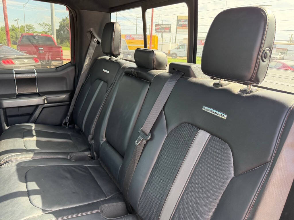 Used 2018 Ford F150 Platinum w/ Equipment Group 701A Luxury AWD/4WD image 25